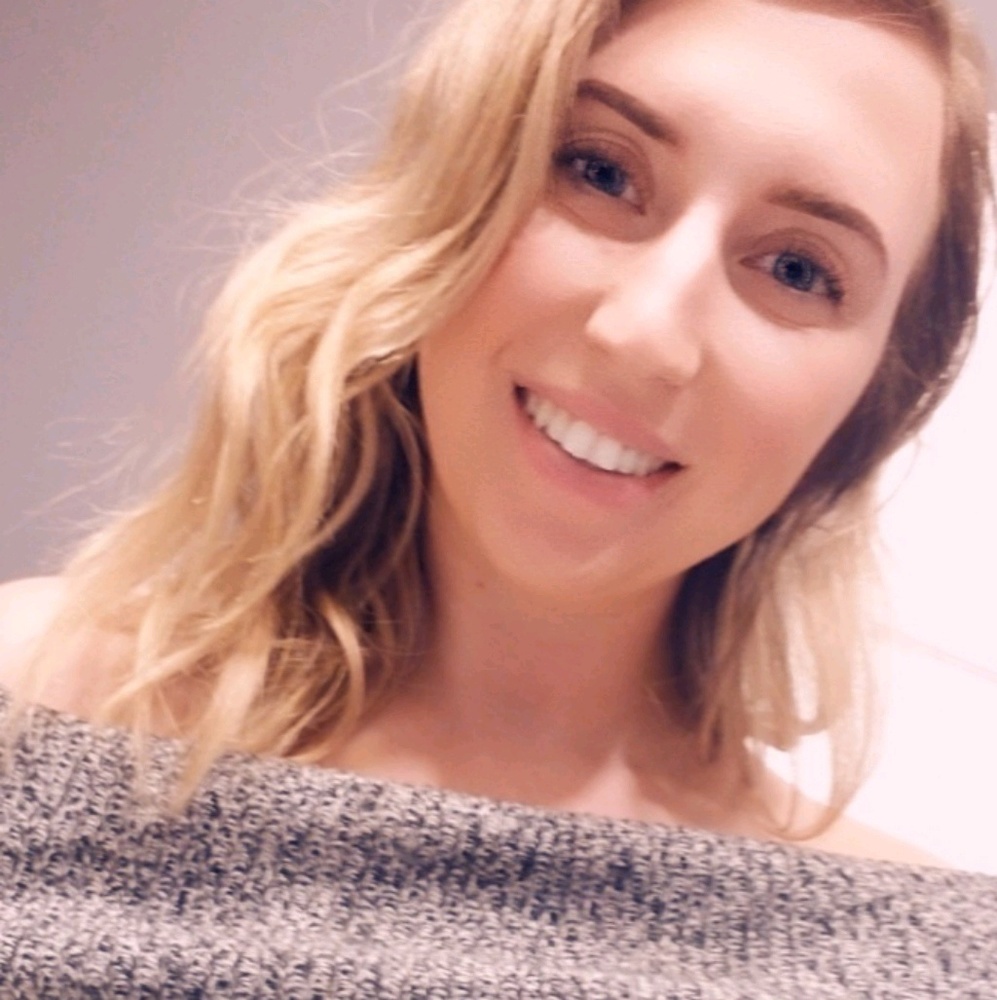 Meet your Posher, Karissa